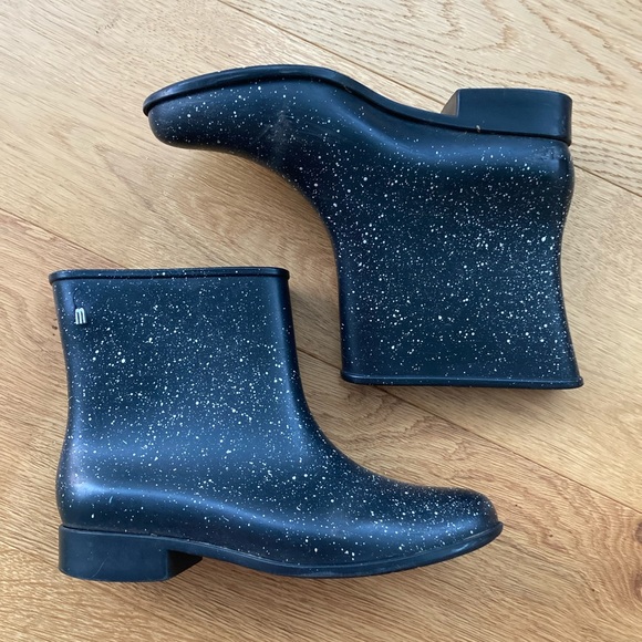 Melissa rain boots size 8. Black rubber speckled with white. - Picture 1 of 4